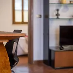 Ht Vicolo 6 Bilo Apartment Rome